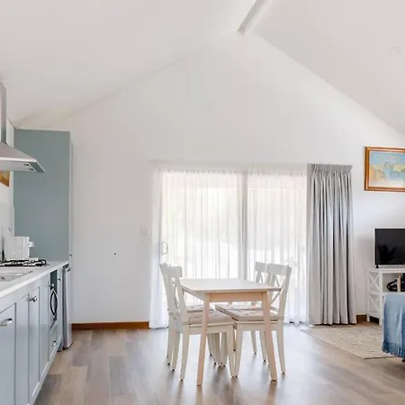 Bird In Hand Cottage, Port Noarlunga Exterior photo